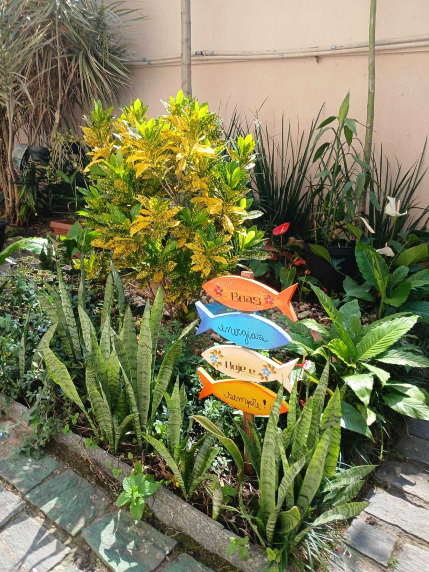 Pousada Parque Suites Estacionamento E Piscina Guaruja Luaran gambar